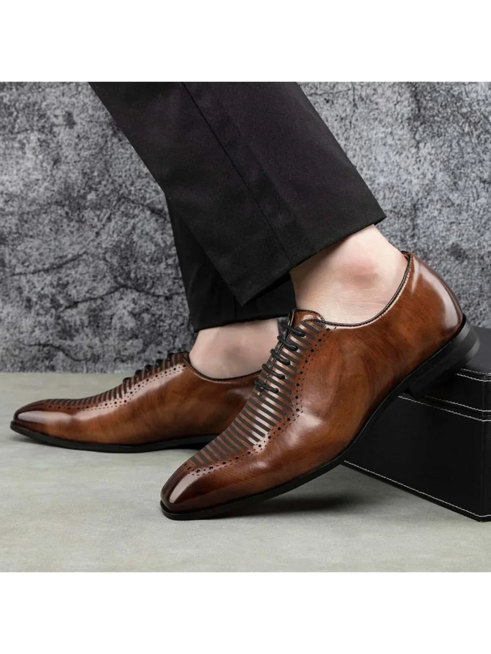 Men's Brown Leather Lace Up Formal Business Casual Fashion Oxford Dress Shoes